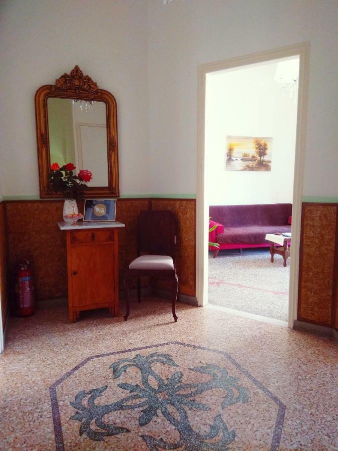 The Manor House In The Old Town Apartman Hriszí Aktí Haniá Kültér fotó